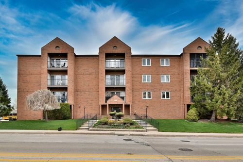 apt-204-6550 W Gunnison St, Harwood Heights, IL, 60706-4049 | Card Image