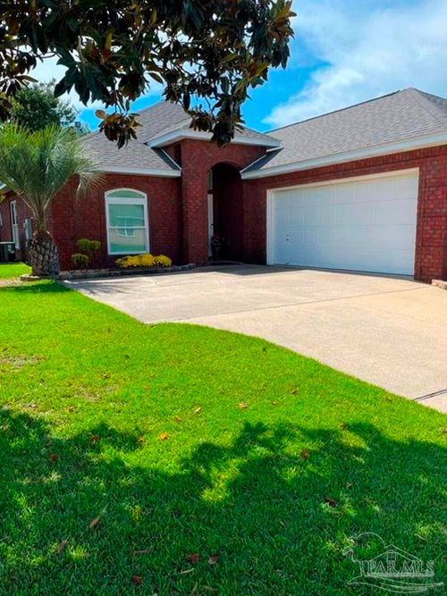 2555 Pine Forest Rd, Cantonment, FL, 32533-5736 | Card Image