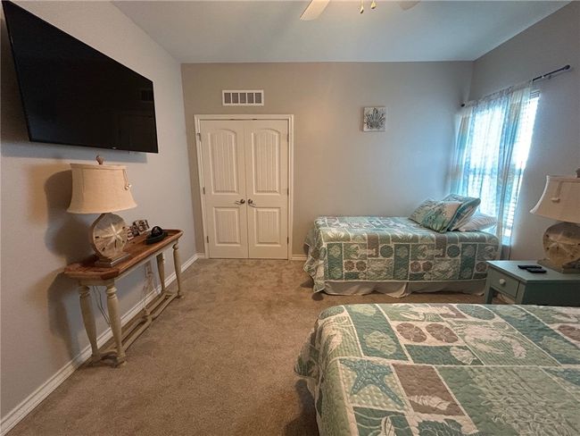 UNIT-211 - 2212 State Highway 361, Townhouse with 4 bedrooms, 4 bathrooms and null parking in Port Aransas TX | Image 22