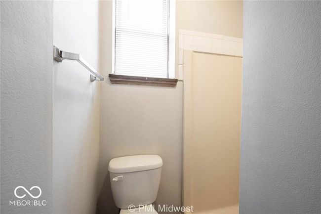 APT-1A - 3707 N Meridian St, Condo with 2 bedrooms, 2 bathrooms and null parking in Indianapolis IN | Image 7