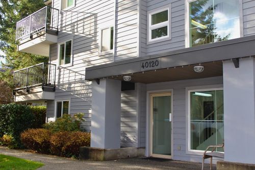 b108-40120 Willow Cres, Squamish, BC, V8B0L7 | Card Image