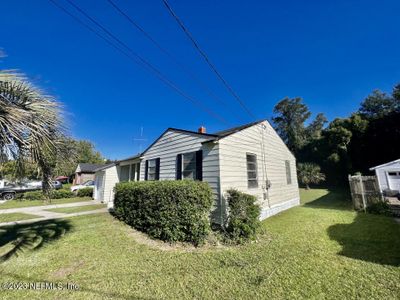 8037 Wakefield Avenue, House other with 3 bedrooms, 1 bathrooms and null parking in Jacksonville FL | Image 3