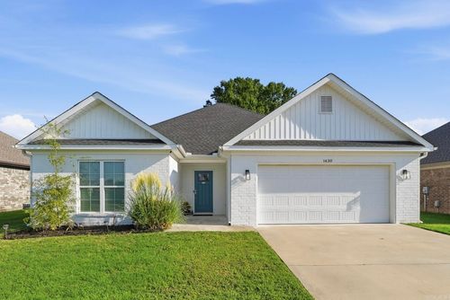 1430 E Siebenmorgen Rd, Conway, AR, 72032-4045 | Card Image