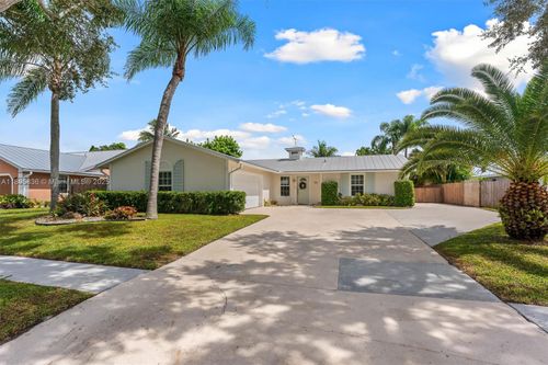 112 Prado St, Royal Palm Beach, FL, 33411-1023 | Card Image