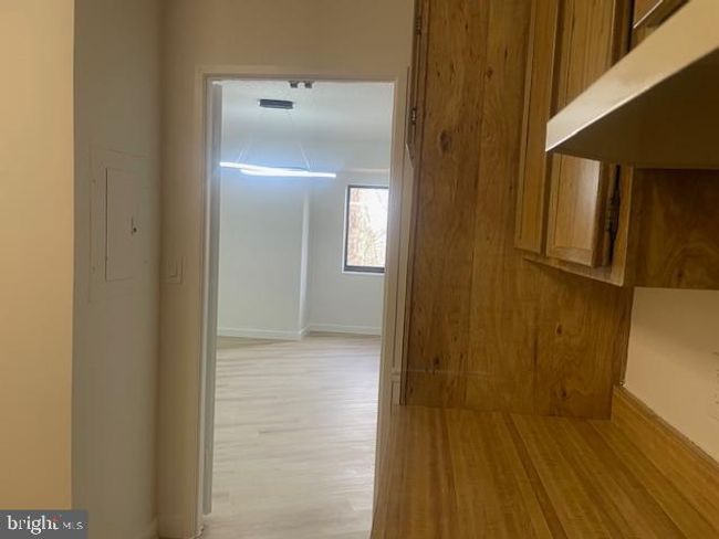APT-114 - 5903 Mount Eagle Dr, Condo with 2 bedrooms, 2 bathrooms and null parking in ALEXANDRIA VA | Image 5