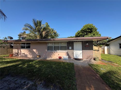1160-1160 Nw 77th Way, Pembroke Pines, FL, 33024-5229 | Card Image
