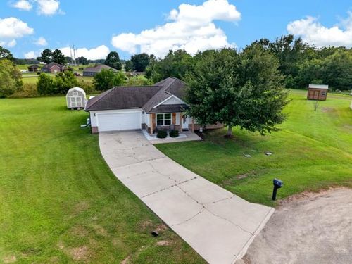 3 Elk Ct, Picayune, MS, 39466-8279 | Card Image