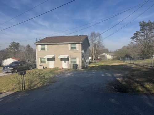 101 Hill Rd, Dickson, TN, 37055-1043 | Card Image
