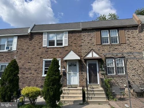 1123 Tremont Dr, GLENOLDEN, PA, 19036-1522 | Card Image