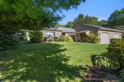 c-2-112 Pine Glen Dr, East Greenwich, RI, 02818-1917 | Card Image