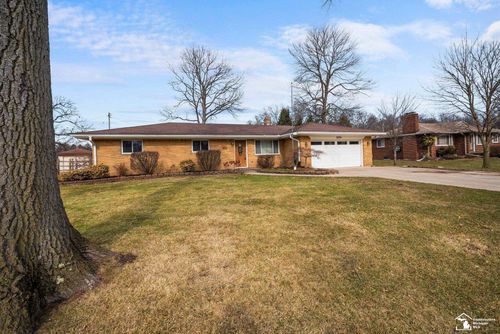 3254 Pleasant Dr, Temperance, MI, 48182-9431 | Card Image