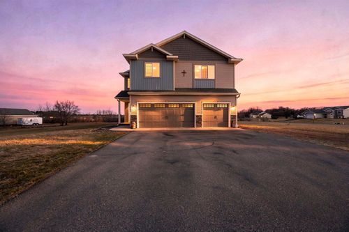 13883 306th Ave Nw, Princeton, MN, 55371-4594 | Card Image