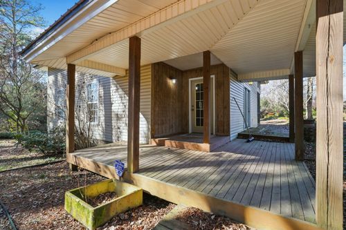 15590 Alabama Hwy, Rock Spring, GA, 30739-4044 | Card Image