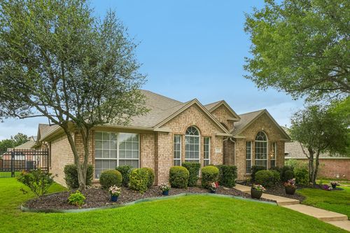 421 Durrand Oak Dr, Keller, TX, 76248-5641 | Card Image