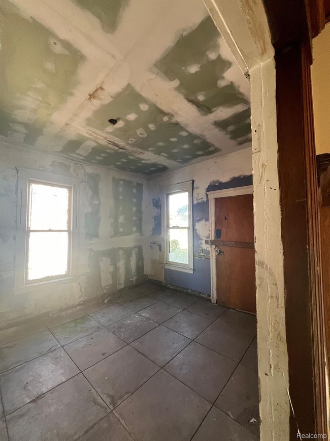 207 Connecticut St, House other with 3 bedrooms, 1 bathrooms and null parking in Highland Park MI | Image 11