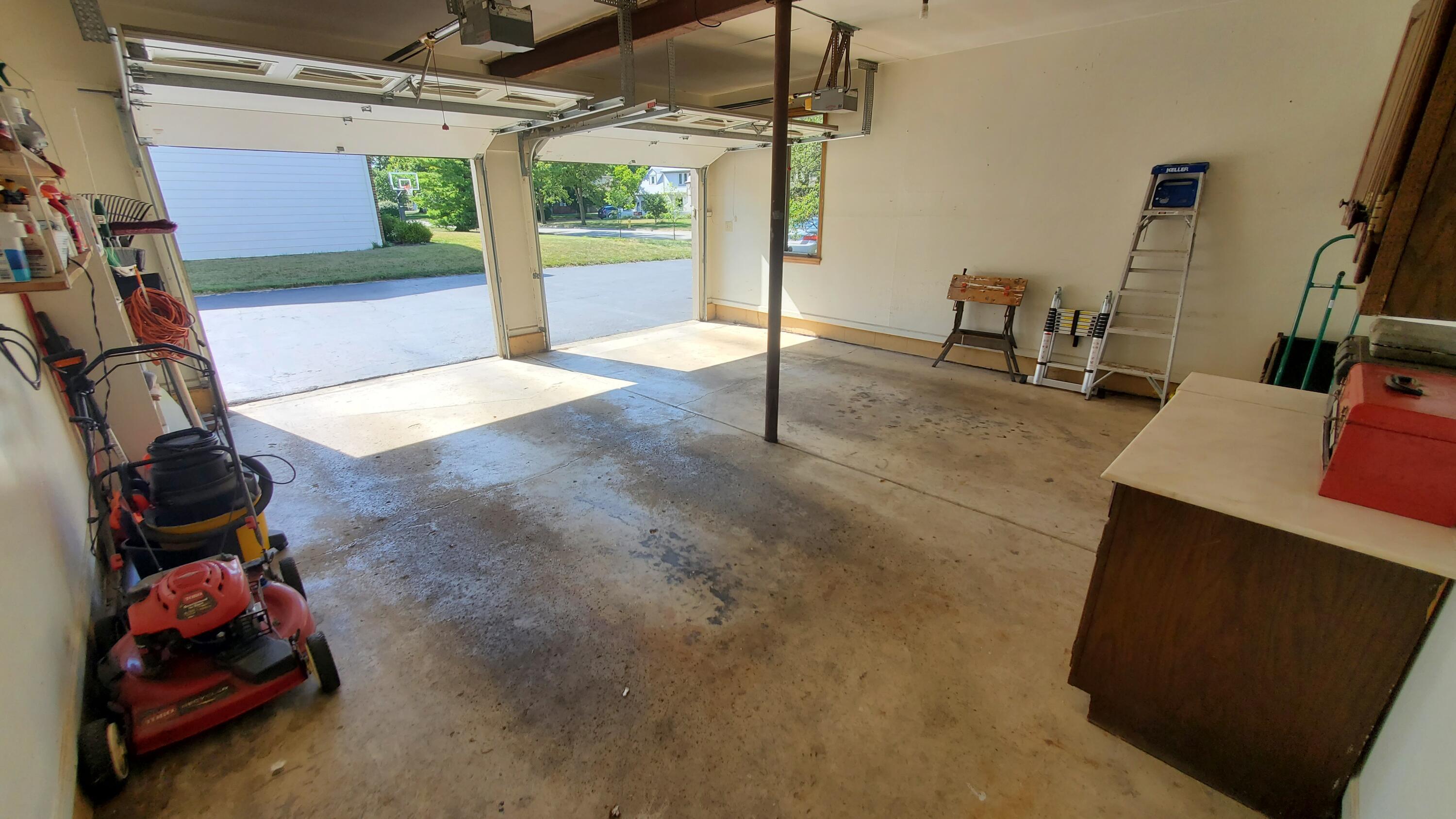 Bridgeton Dr, Columbus, OH 43220