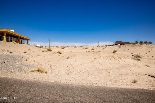 1048 Riverside Dr, Lake Havasu City, AZ, 86404-8534 | Card Image