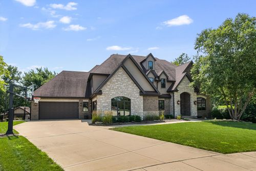 12023 Ashbrook Ln, Mokena, IL, 60448-8160 | Card Image