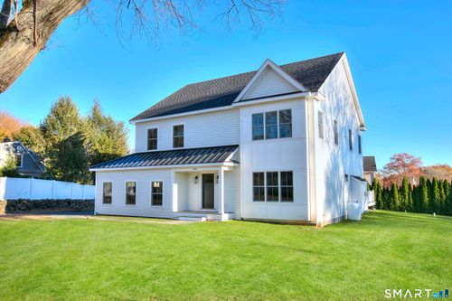 359 Reid St, Fairfield, CT, 06824-3448 | Card Image