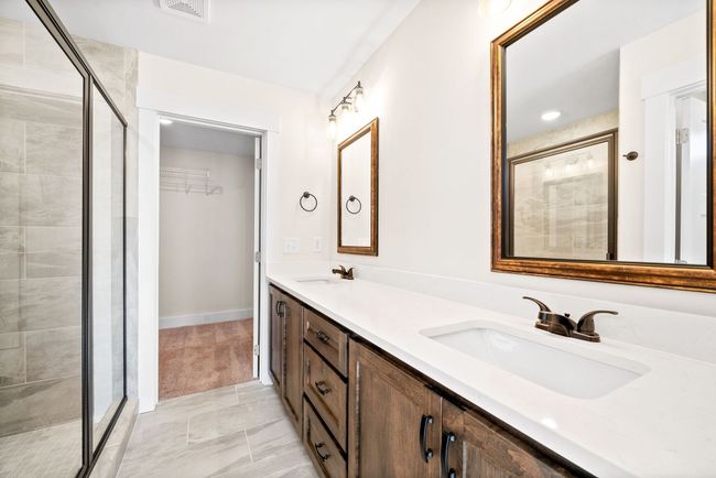 1936 Flats Rd, House other with 3 bedrooms, 2 bathrooms and 2 parking in Cunningham TN | Image 17