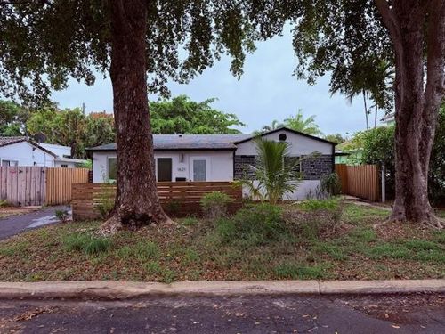 1621-1623 Ne 16th Ter, Fort Lauderdale, FL, 33305 | Card Image