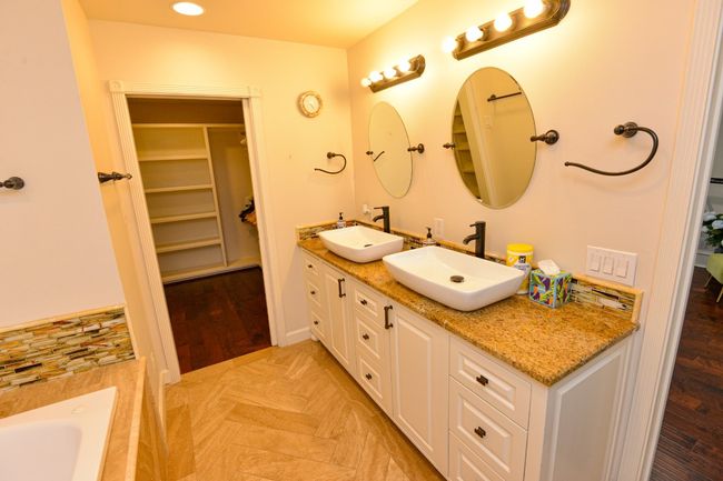 10710 D K Ranch Rd, House other with 4 bedrooms, 3 bathrooms and 8 parking in Austin TX | Image 25