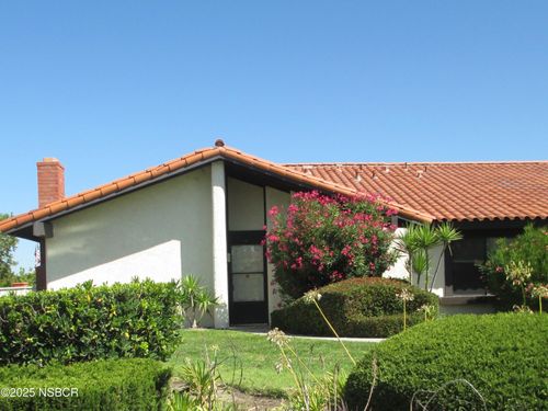 3939 Mesa Circle Dr, Lompoc, CA, 93436-1432 | Card Image