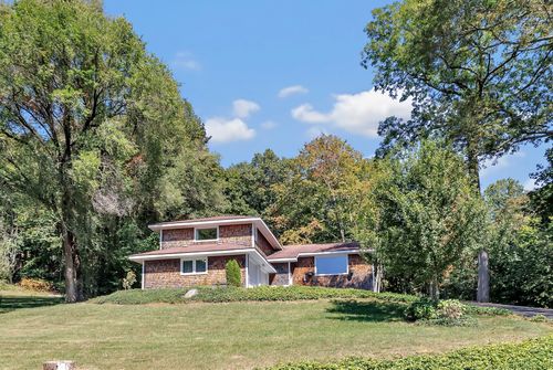 151 Kohanza St, Danbury, CT, 06811-4409 | Card Image