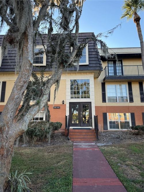 4136d-4136 Versailles Dr, ORLANDO, FL, 32808-2286 | Card Image