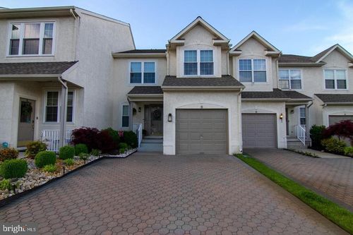 8 Heron Pointe Ct, MARLTON, NJ, 08053-1776 | Card Image