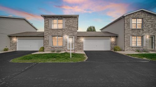 544 Briarwood Dr, Dyer, IN, 46311 | Card Image
