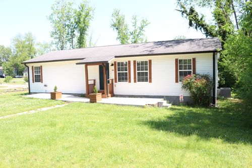 104 3rd Ave N, Decherd, TN, 37324-3432 | Card Image