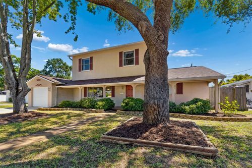 2863 60th Way N, ST PETERSBURG, FL, 33710-3351 | Card Image
