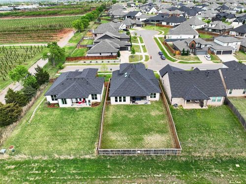 16001 Aparados Way, Edmond, OK, 73013 | Card Image