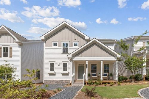 911 E Green Ln, Clarkston, GA, 30021 | Card Image