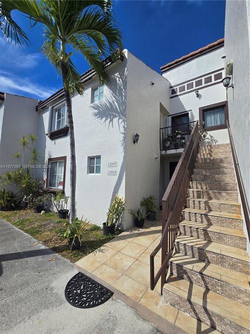 103-12555 Nw 11th Way, Miami, FL, 33182 | Card Image