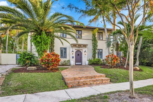 1648 Nocatee Dr, Coconut Grove, FL, 33133-2538 | Card Image