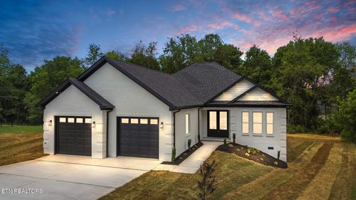 125 Ogana Way, Loudon, TN, 37774-2714 | Card Image