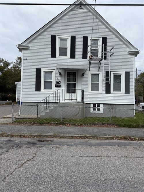 53 Catherine St, Bristol, RI, 02809-3201 | Card Image