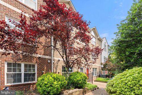 3070-3070 S Glebe Rd, ARLINGTON, VA, 22206-2770 | Card Image