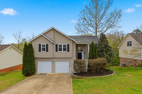 6708 White Tail Dr, Ooltewah, TN, 37363-6826 | Card Image