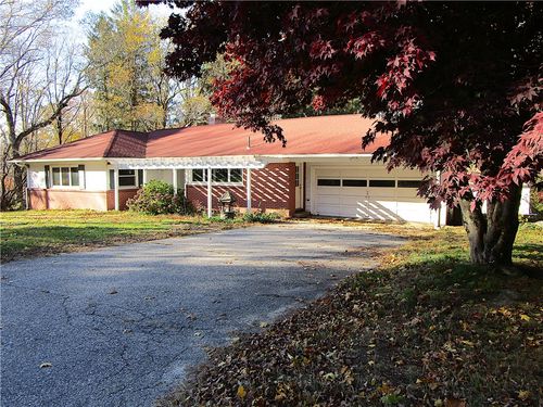 15 Apple Hill Dr, Scituate, RI, 02857-1001 | Card Image