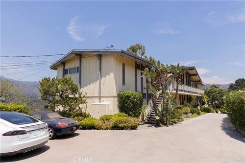 1860 Verdugo Loma Dr, Glendale, CA, 91208-2826 | Card Image