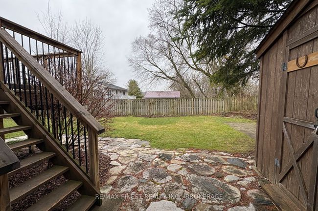 34 Centre St, House other with 4 bedrooms, 2 bathrooms and 3 parking in Newburgh ON | Image 35