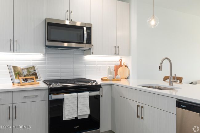 APT-135 - 6461 Us Highway 9, Condo with 1 bedrooms, 1 bathrooms and null parking in HOWELL NJ | Image 11