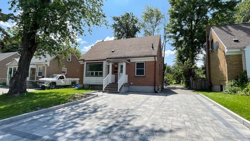 100 Pugsley Ave, Richmond Hill, ON, L4C1Z9 | Card Image