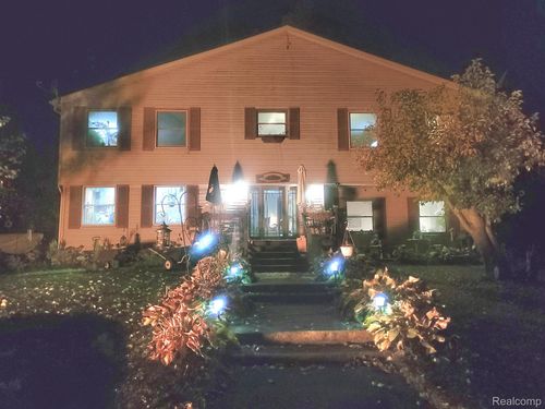 16571 Doyle Rd, Stockbridge, MI, 49285-9303 | Card Image