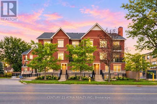 102-1483 Birchmount Rd, Toronto, ON, M1P0C7 | Card Image