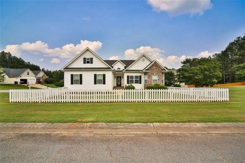 501 Grace Ct, Temple, GA, 30179-4197 | Card Image