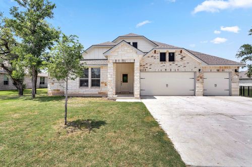 107 Tom Kite Dr, Burnet, TX, 78611-2271 | Card Image